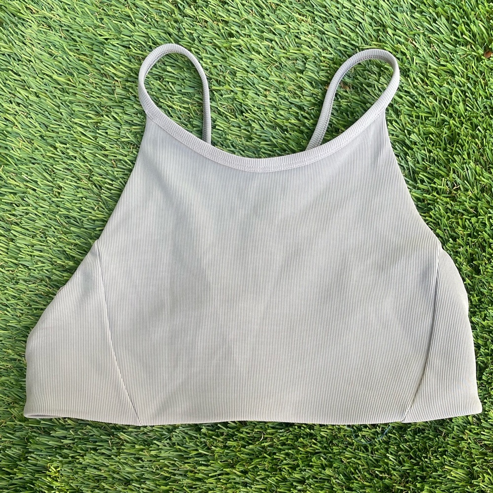 Lululemon sport bra / top
